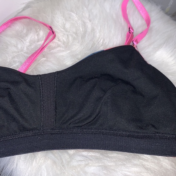 LULULEMON Floral Black Pink Floral Roses Low Impact Yoga Workout Bra Size 6 - Picture 7 of 7